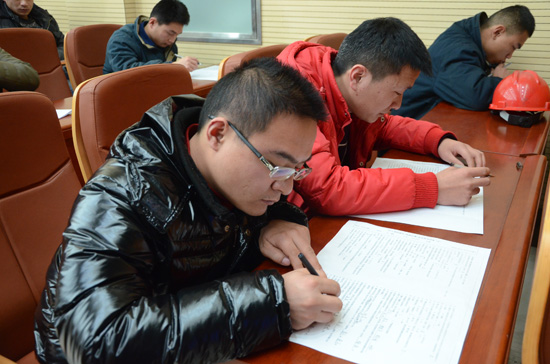 16043885574234392nmJ.jpg 20141231155512011201.jpg